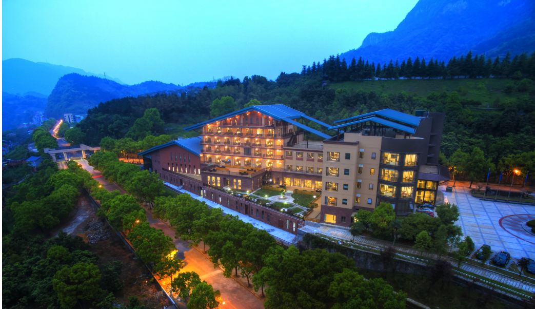 1544606582513871.png 1.png